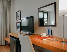 Hotel Catalonia Barcelona Beach