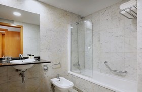 Hotel Catalonia Barcelona Beach