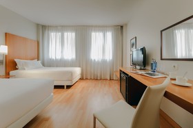 Hotel Catalonia Barcelona Beach