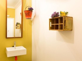 Hip Hostel