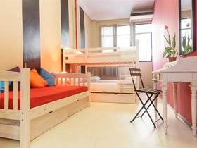 Hip Hostel