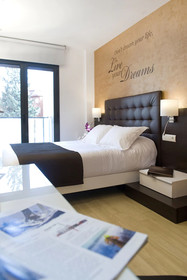 Home To Home Barcelona