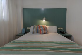 Hostal BCN Port