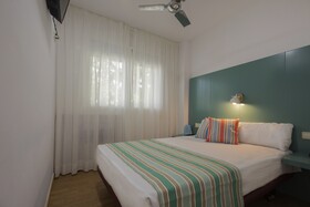 Hostal BCN Port