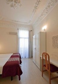 Hostal Central Barcelona