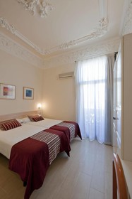 Hostal Central Barcelona