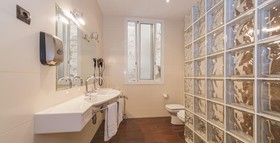 Hostal Girona