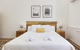 Hostal Girona