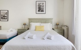 Hostal Girona