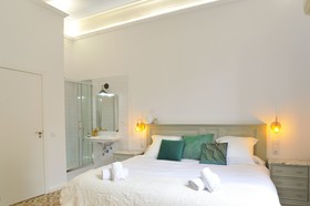 Hostal Girona