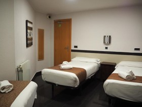 Hostal Levante