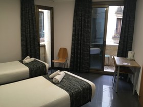 Hostal Levante