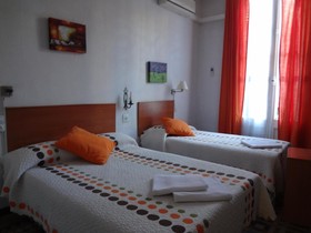 Hostal Lima