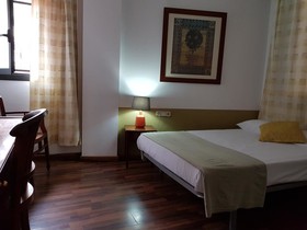 Hostal LK en Barcelona