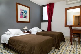 Hostal LK en Barcelona