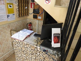 Hostal Nou Raval