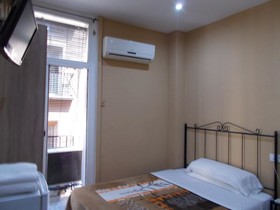 Hostal Nou Raval
