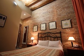 Hostal Orleans Barcelona