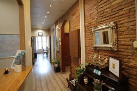 Hostal Orleans Barcelona