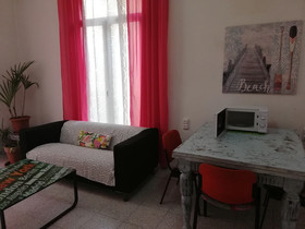 Hostal River