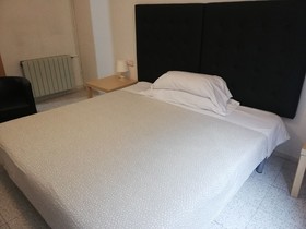 Hostal River