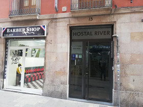 Hostal River