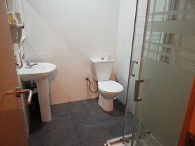 Hostal River