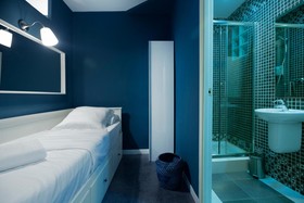 Hostal Sol Y K