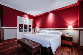 Hotel 1898