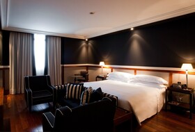 Hotel 1898