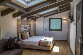 Hotel Boutique Hostemplo