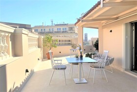 Lamaro Hotel