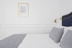 Hotel Midmost
