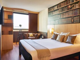ibis Barcelona Centro (Sagrada Familia)