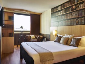 ibis Barcelona Centro (Sagrada Familia)