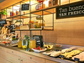 ibis Barcelona Centro (Sagrada Familia)