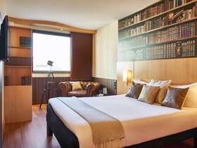 ibis Barcelona Centro (Sagrada Familia)