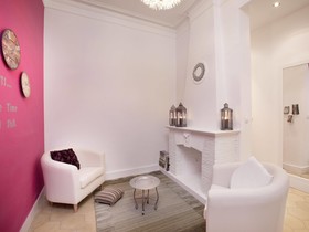 Jardinets Guest House