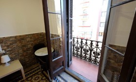 Lenin Hostel Barcelona