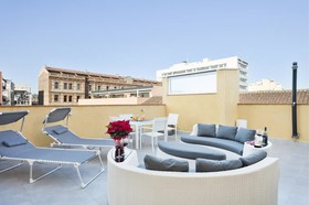 Mar Apartments