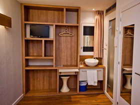 Mare Nostrum Hostal
