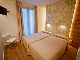 Mare Nostrum Hostal
