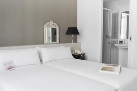 Mesón Castilla Atiram Hotel
