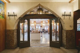 Mesón Castilla Atiram Hotel