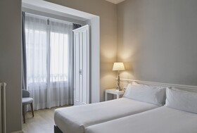Mesón Castilla Atiram Hotel
