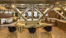 Monument Hotel