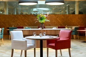 Monument Hotel