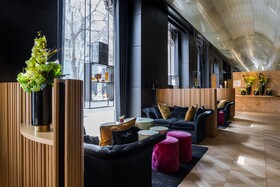 Monument Hotel
