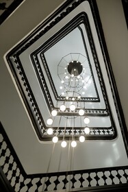 Monument Hotel