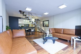 My Space Barcelona Gracia Pool Center
